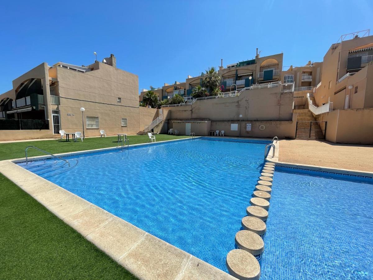 Casa Alexandra - Cosy 2Bedroom Duplex Torrevieja Bagian luar foto